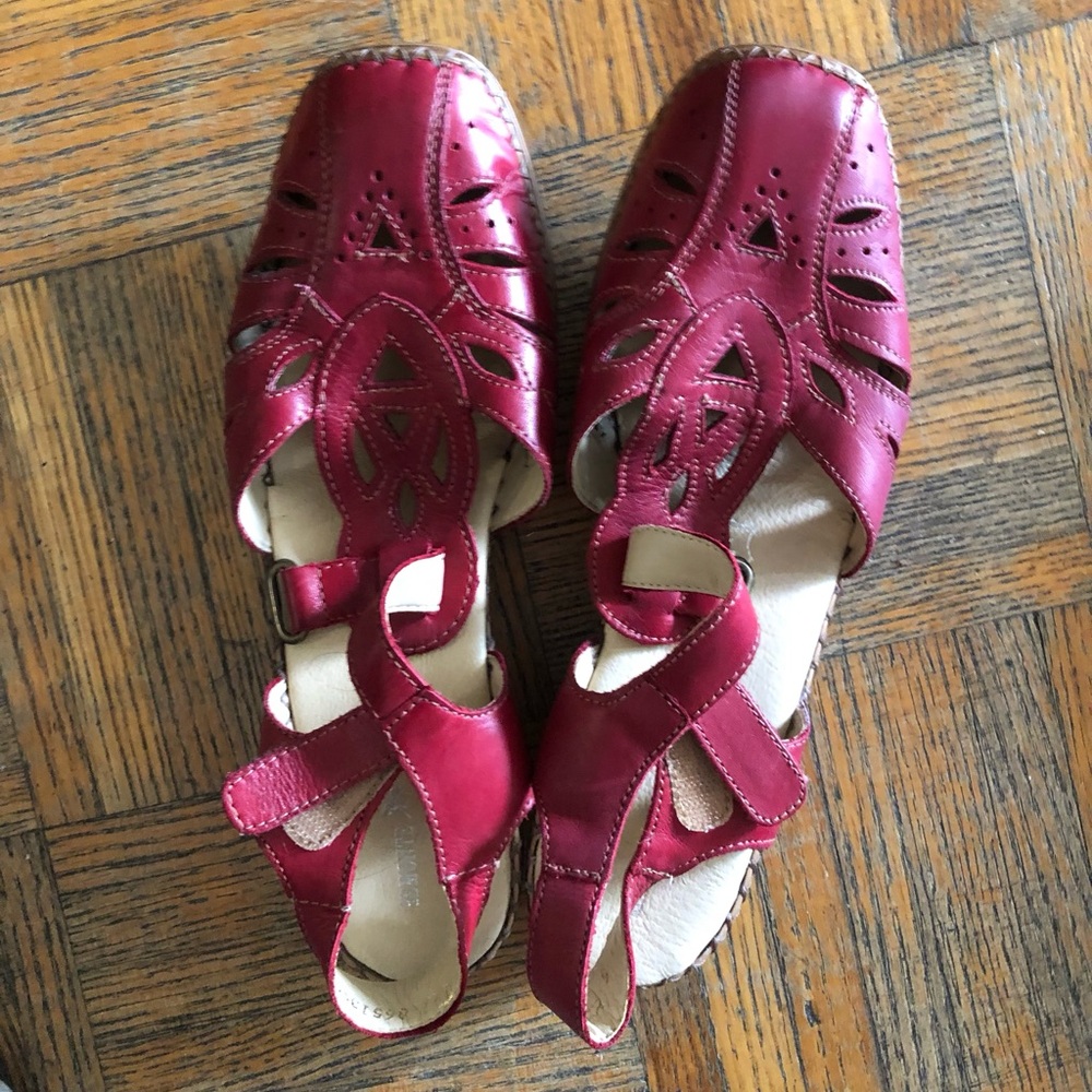 Women’s Red Leather Shoes